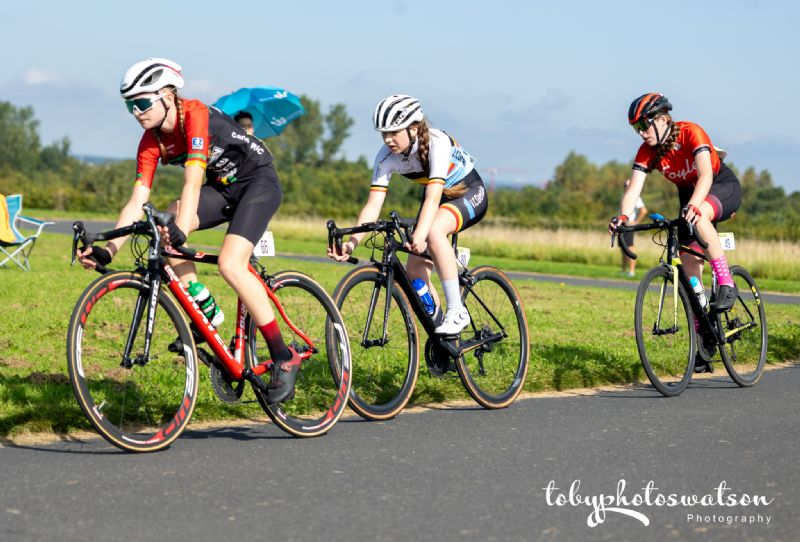 Junior Women's Road Racing Trip Expression of Interest
