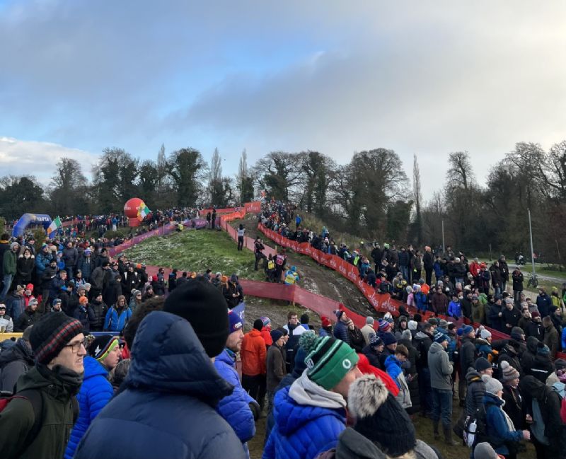8,000 fans attend UCI Cyclo-cross World Cup Dublin at Sport Ireland Campus